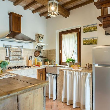 Casale Montegiovi 6, Emma Villas Zewnętrze zdjęcie